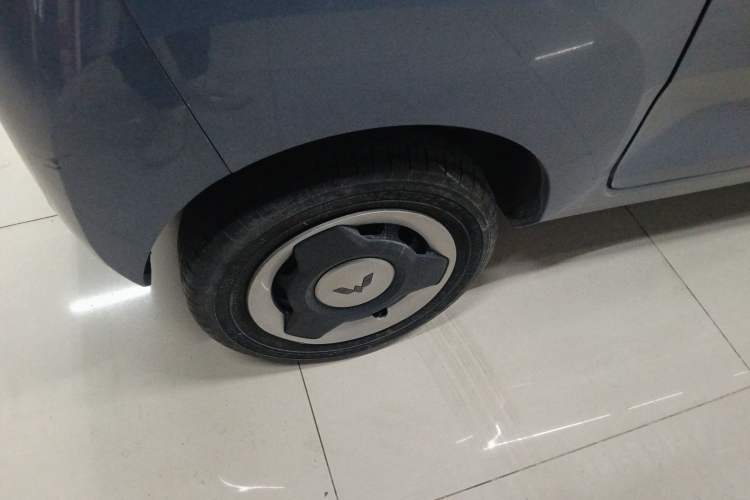 Used Wuling Hongguang MINIEV 2022 Macaron Premium Model – Lithium Iron Phosphate