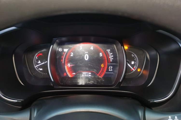 Used Renault Koleos 2017 2.0L Two-Wheel Drive Comfort Edition