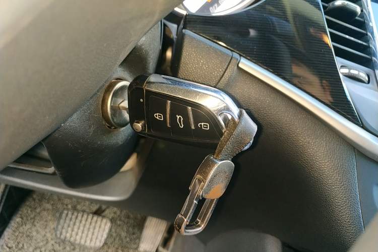 Used Buick Verano 2017 Sedan 20T Dual-Clutch Leading Model
