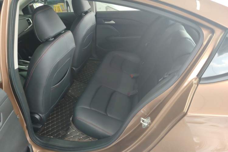 Used Chevrolet Cavalier 2018 320 Automatic Enjoyment Sunroof Edition
