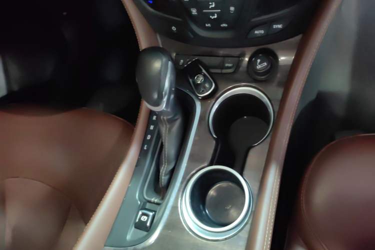 Used Buick Envision 2017 28T Four-Wheel Drive Elite Model