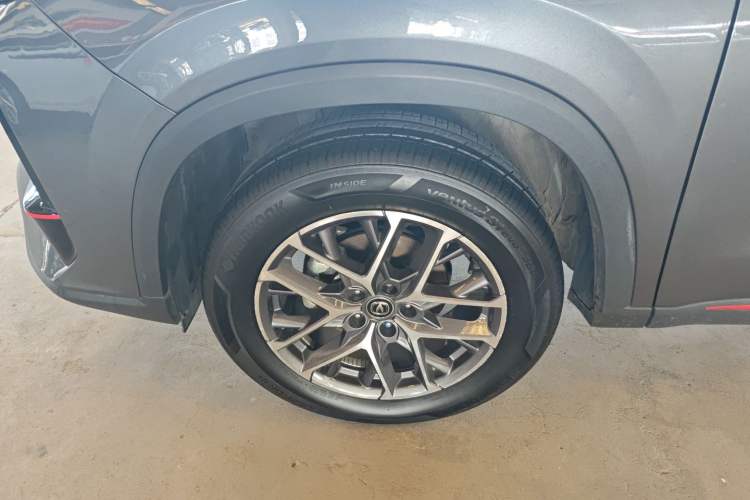 Used Changan CS75 PLUS 2022 2nd Generation 1.5T Automatic Prestige Version
