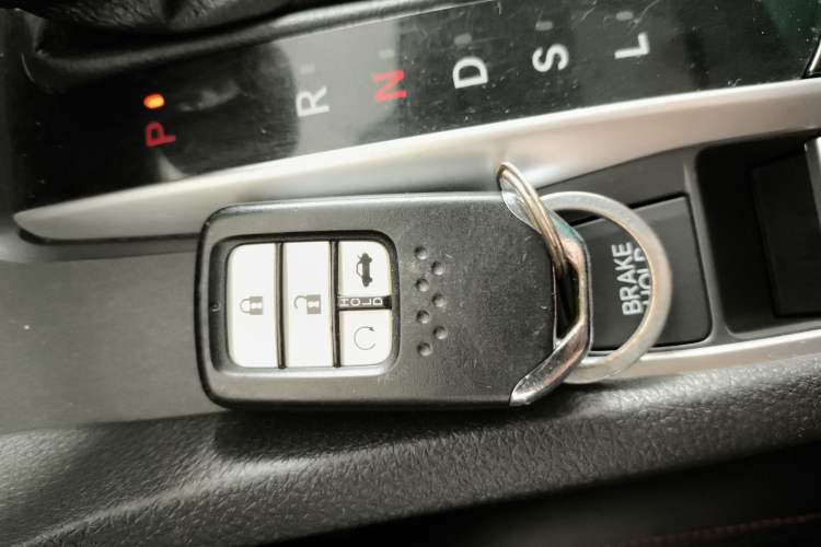 Used Honda Civic 2016 220TURBO CVT Luxury Edition
