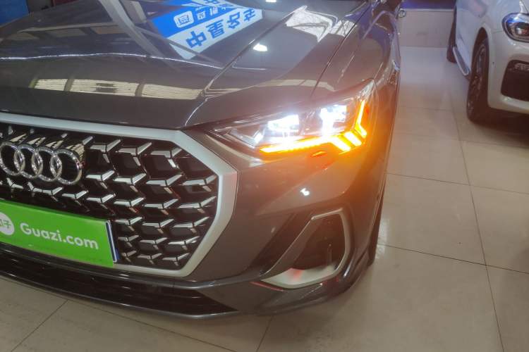 Used Audi Q3 2024 35 TFSI Fashion Dynamic Edition
