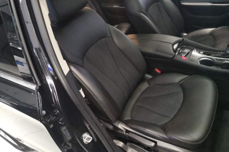 Used Buick Envision 2019 20T Two-Wheel Drive Leading Model China VI Standard