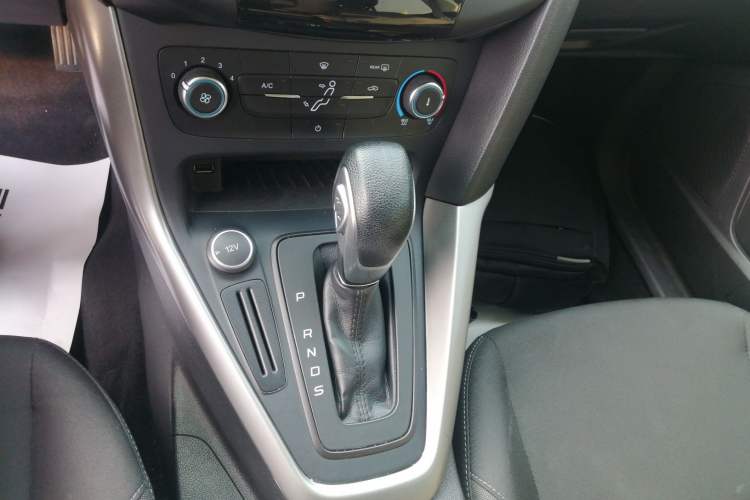 Used Ford Focus 2018 Hatchback Classic 1.6L Automatic Comfort Plus SmartDrive Edition