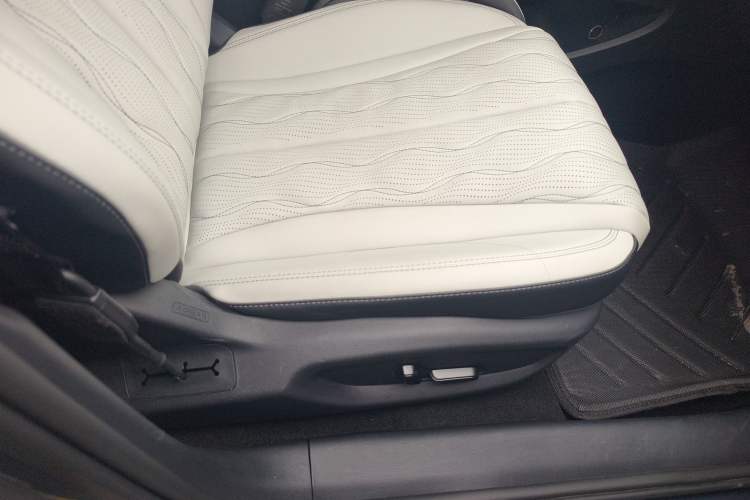 Used BYD Seal 06 New Energy 2024 DM-i 120KM Flagship Model