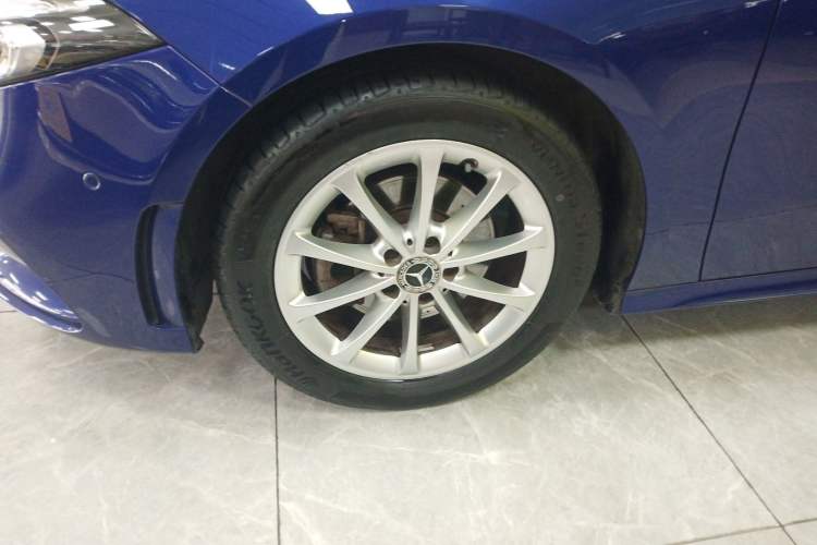 Used Mercedes-Benz A-Class 2021 A 200 L Sport Sedan Fashion Model