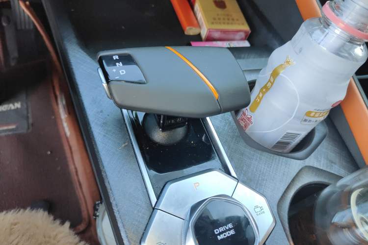 Used Changan UNI-V iDD 2023 Zhidian iDD 1.5T 113km Smart & Fun Version (Rapid Edition)
