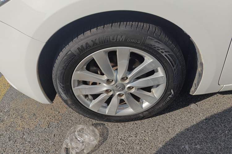 Used Kia K3 2015 1.6L Automatic GLS