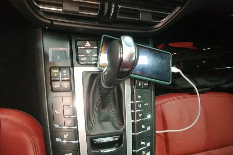 Used Porsche Macan 2021 Macan 2.0T
