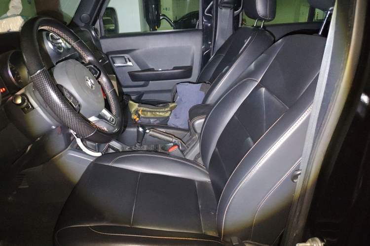 Used BAIC Off-Road BJ40 2017 40L 2.3T Automatic All-Wheel Drive Ring of the Tower Champion Edition
