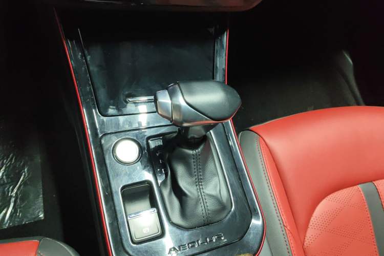 Used Dongfeng Aeolus Yixuan 2021 230T Automatic Zuiying Knight Edition