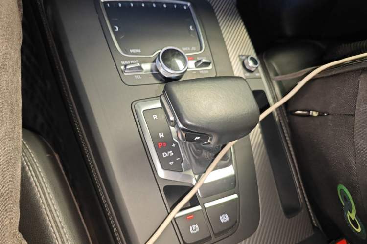 Used Audi Q5L 2020 45 TFSI Prestige Fashion Model
