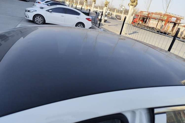 Used Roewe i6 MAX New Energy 2023 EV 420 Skyroof Special Edition
