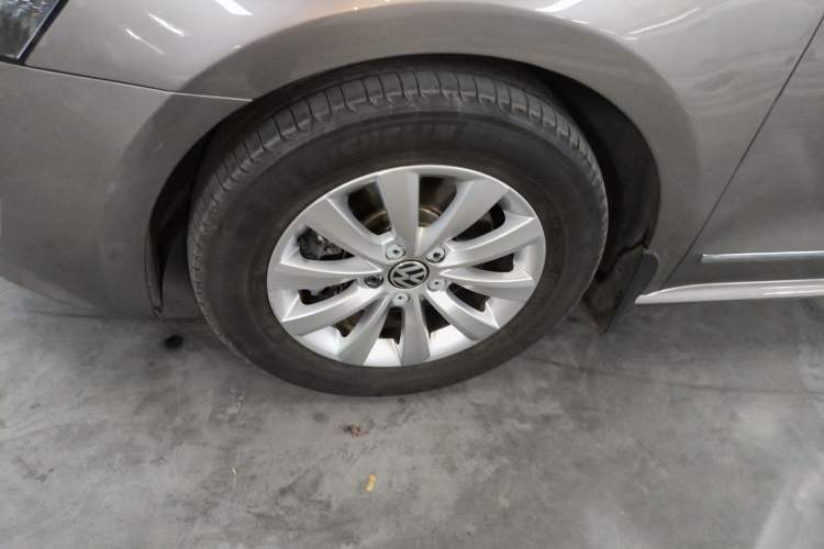 TDK.VehicleDetails.img