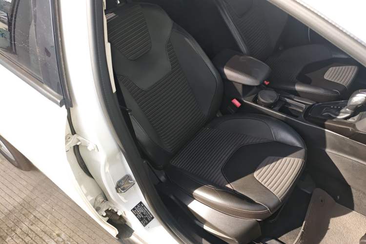 Used Ford Focus 2015 Sedan 1.6L Automatic Trend Model
