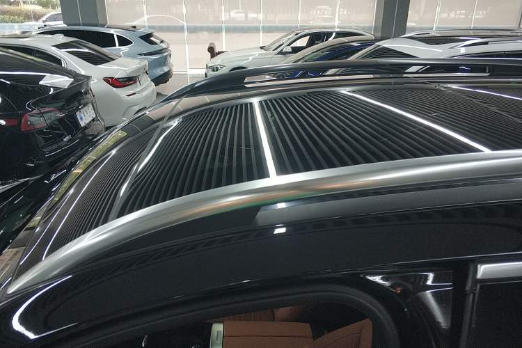 Used Mercedes-Benz GLC 2024 GLC 300 L 4MATIC Dynamic Edition 5-seater
