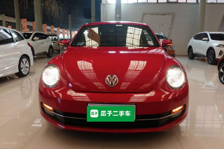 Used Volkswagen Beetle 2015 180TSI model
