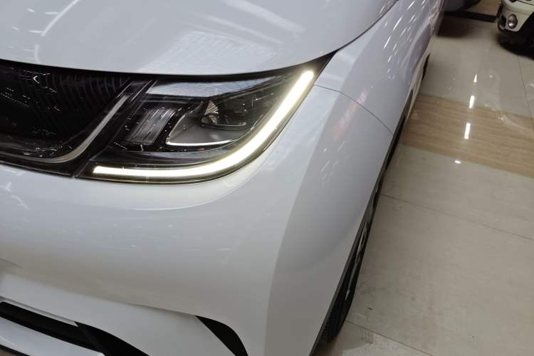 Used BYD Dolphin 2021 405 km Fashion Edition
