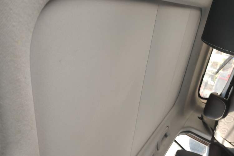 Used Hyundai ix25 2017 1.6L Automatic Smart Version
