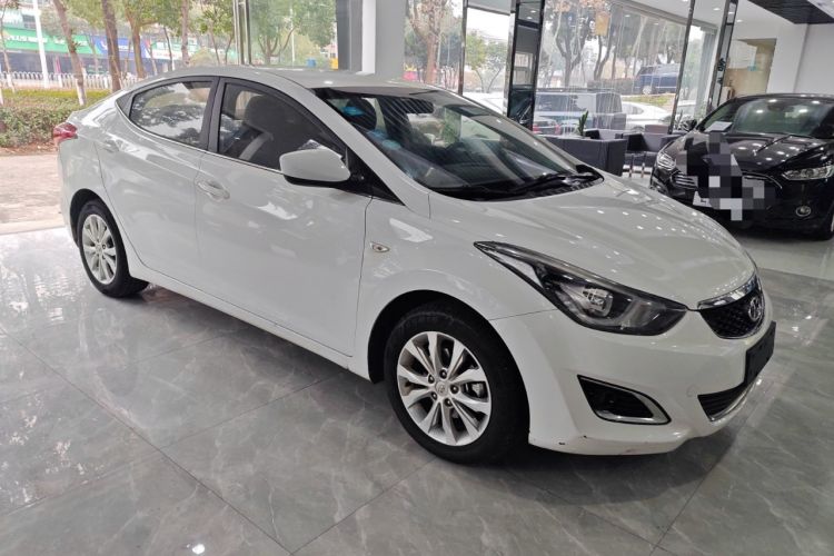 Used Hyundai Elantra 2016 1.6L Automatic Smart Version