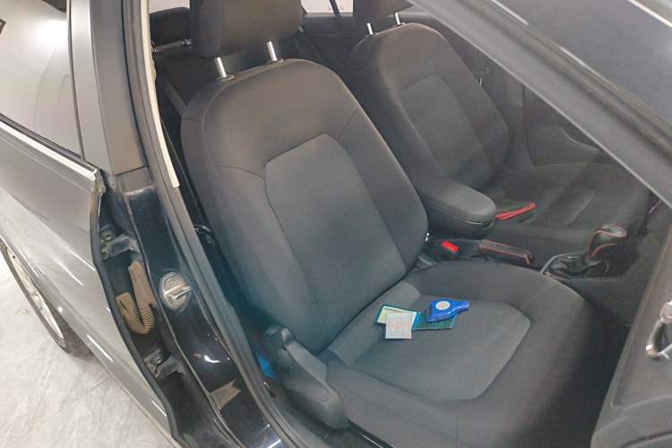 Used Volkswagen Jetta 2019 Dream Edition 1.5L Automatic Fashionable Version