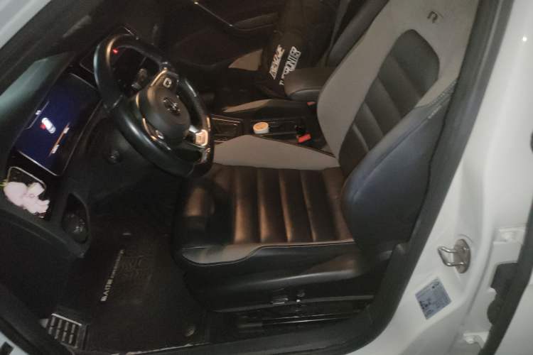 Used Volkswagen Golf 2020 280TSI DSG R-Line Version
