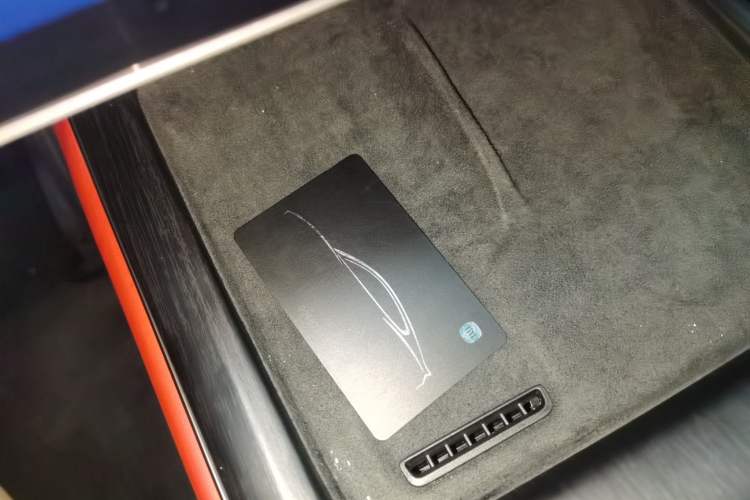 Used  SU7 2024 Rear-Drive Ultra-Long Range Advanced Pro-Level Intelligent Driving Version