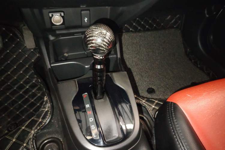 Used Honda Fit 2016 1.5L LXS CVT Comfort Sunroof Version