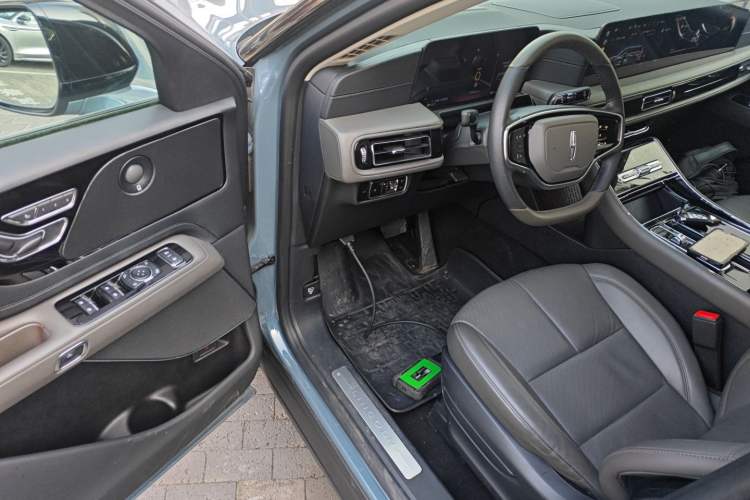 Used Lincoln Aviator 2024 3.0T V6 All-Wheel-Drive Elegance Edition Six Seats
