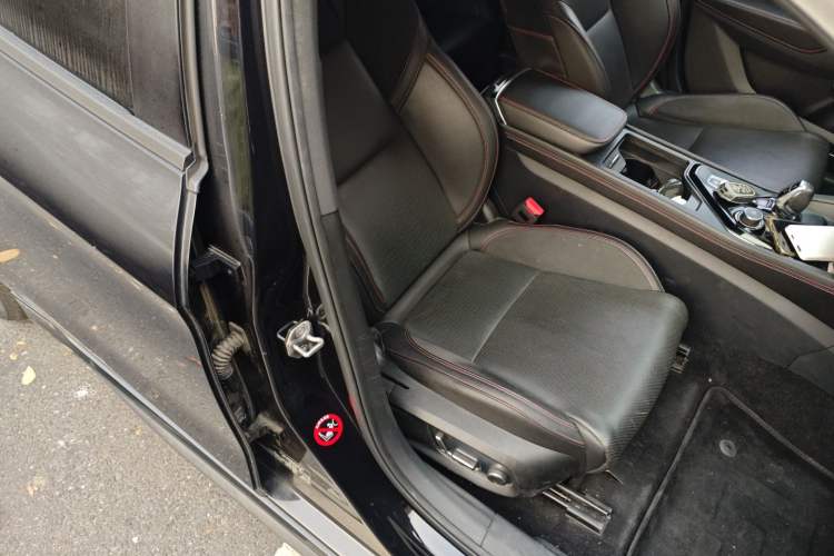 Used Lynk & Co 03 2019 1.5TD DCT JingPro Edition China VI Standard
