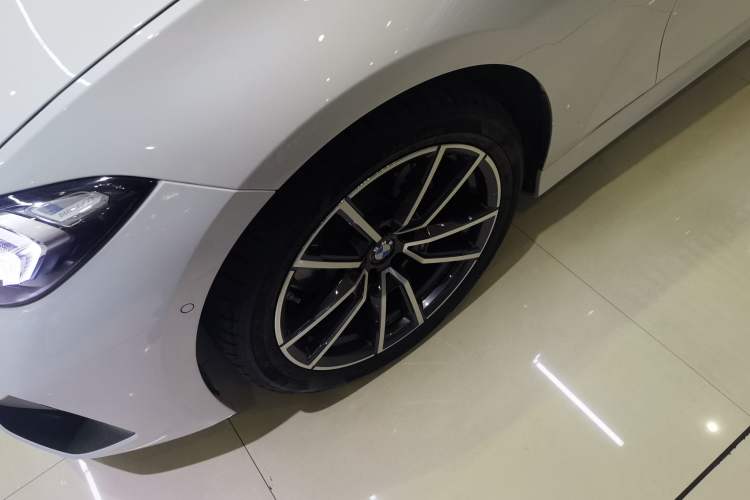 Used BMW 3 Series 2025 325Li M Sport Package
