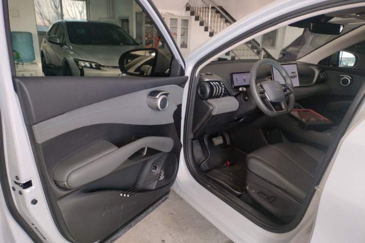 Used BYD Yuan PLUS 2025 Intelligent Driving Version 510 KM Beyond-Grade Edition