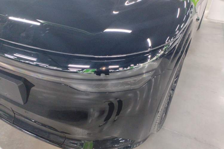 Used Zeekr 7X 2025 100 kWh Long-Range Rear-Wheel Drive with Intelligent Driving Features
