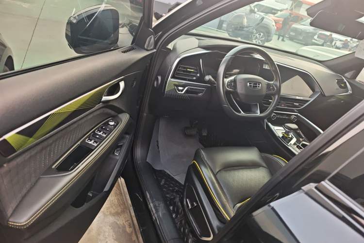 Used Geely Auto Monjaro S 2021 2.0TD Automatic Two-Wheel Drive Lightning Edition
