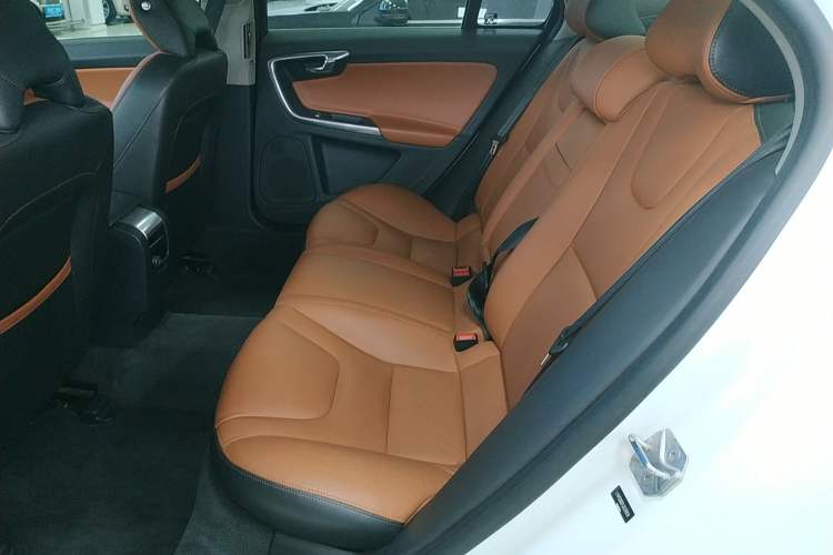 Used Volvo S60 2019 S60L Facelift T5 Intelligent Advanced Edition