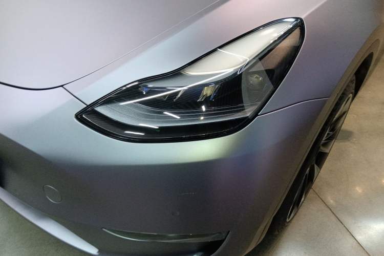 Used Tesla Model Y 2023 Long-Range All-Wheel-Drive Version