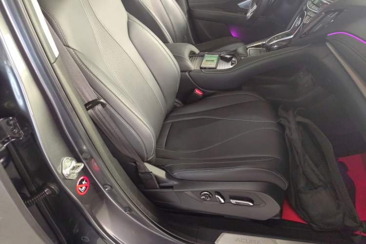 Used Acura RDX 2019 2.0T Luxury Edition China VI
