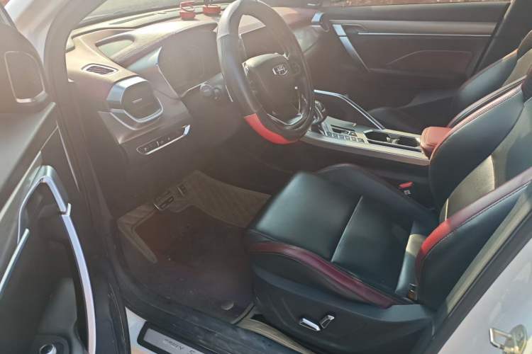 Used Geely Auto Coolray 2019 Sport Model 260T DCT Battle China V Standard
