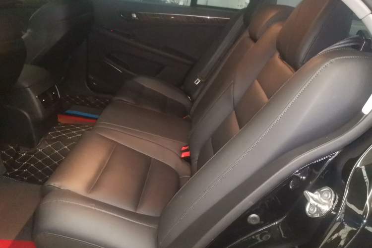 Used Hongqi H7 2021 1.8T Executive Edition
