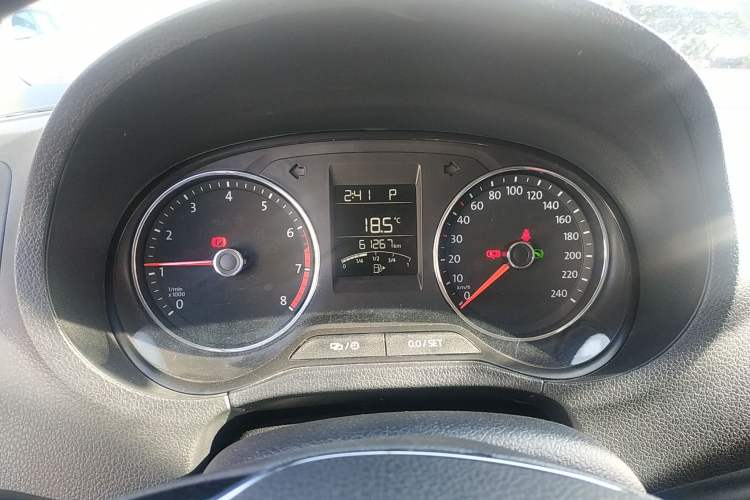 Used Volkswagen Polo 2016 1.6L Automatic Comfort Model