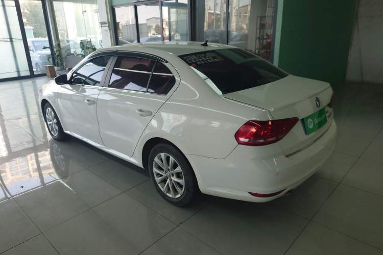 Used Volkswagen Lavida 2017 1.6L Automatic Comfort Edition