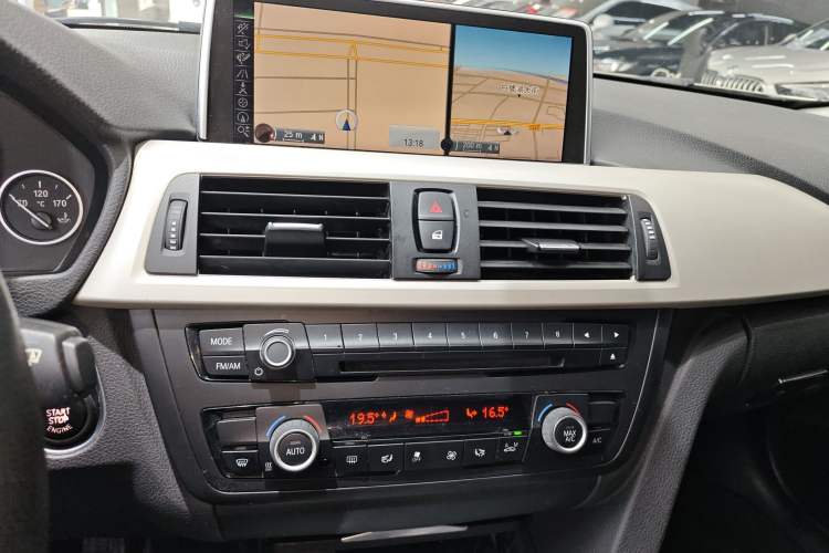 Used BMW 3 Series 2015 320Li Luxury Edition Fashion Model
