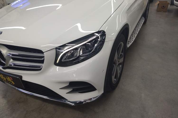 Used Mercedes-Benz GLC 2017 GLC 260 4MATIC Luxury Model
