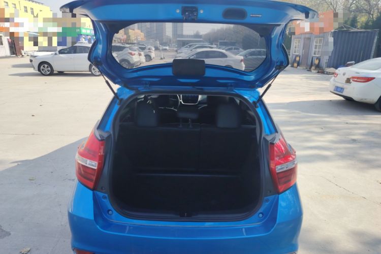 Used Toyota YARiS L 2019 1.5E CVT Dynamic Edition China VI compliant