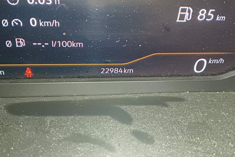 Used Volkswagen T-ROC 2019 280TSI DSG Two-Wheel-Drive Luxury Model China VI Standard
