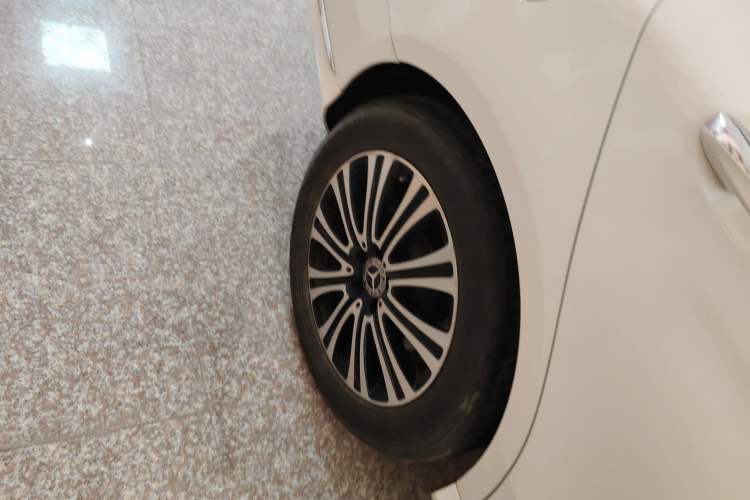 Used Mercedes-Benz C-Class 2018 C 200 L
