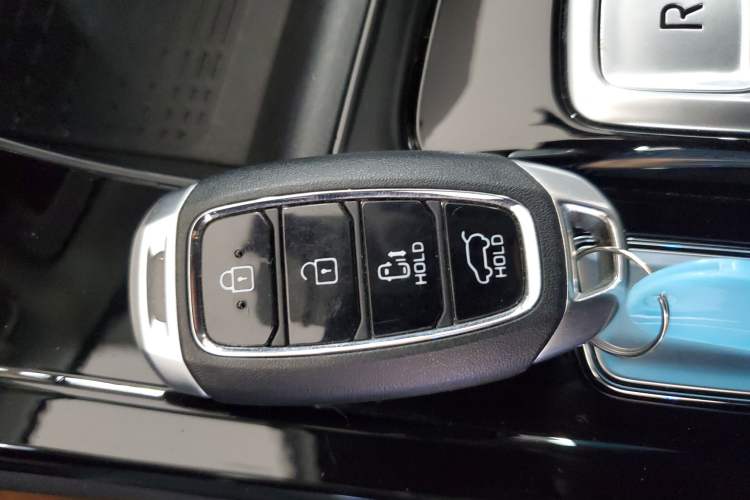 Used Hyundai Custo 2021 270TGDi Prestige LUX
