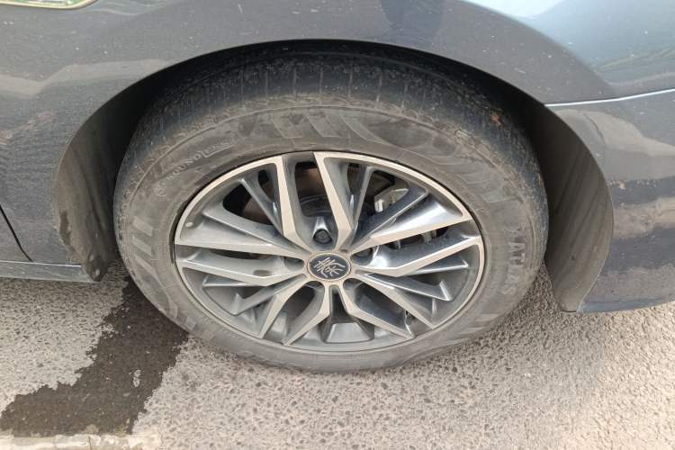 Used BYD Qin PLUS 2024 HONOR Edition DM-i 120KM Leading Model